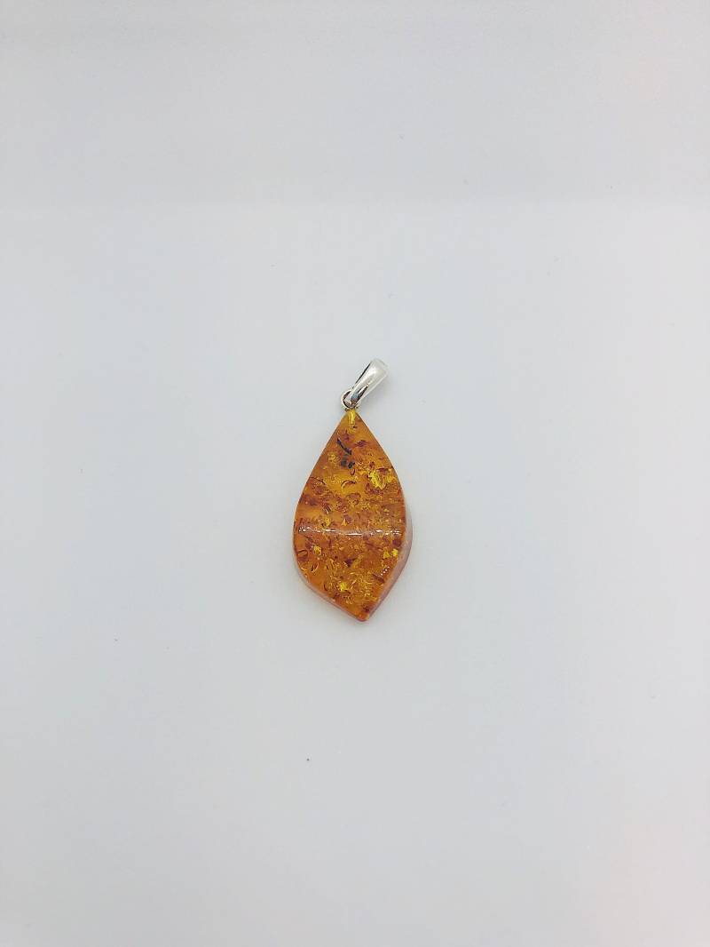 Kleiner Amber-Pendant Style #2 von AlleghenyDiamondMine