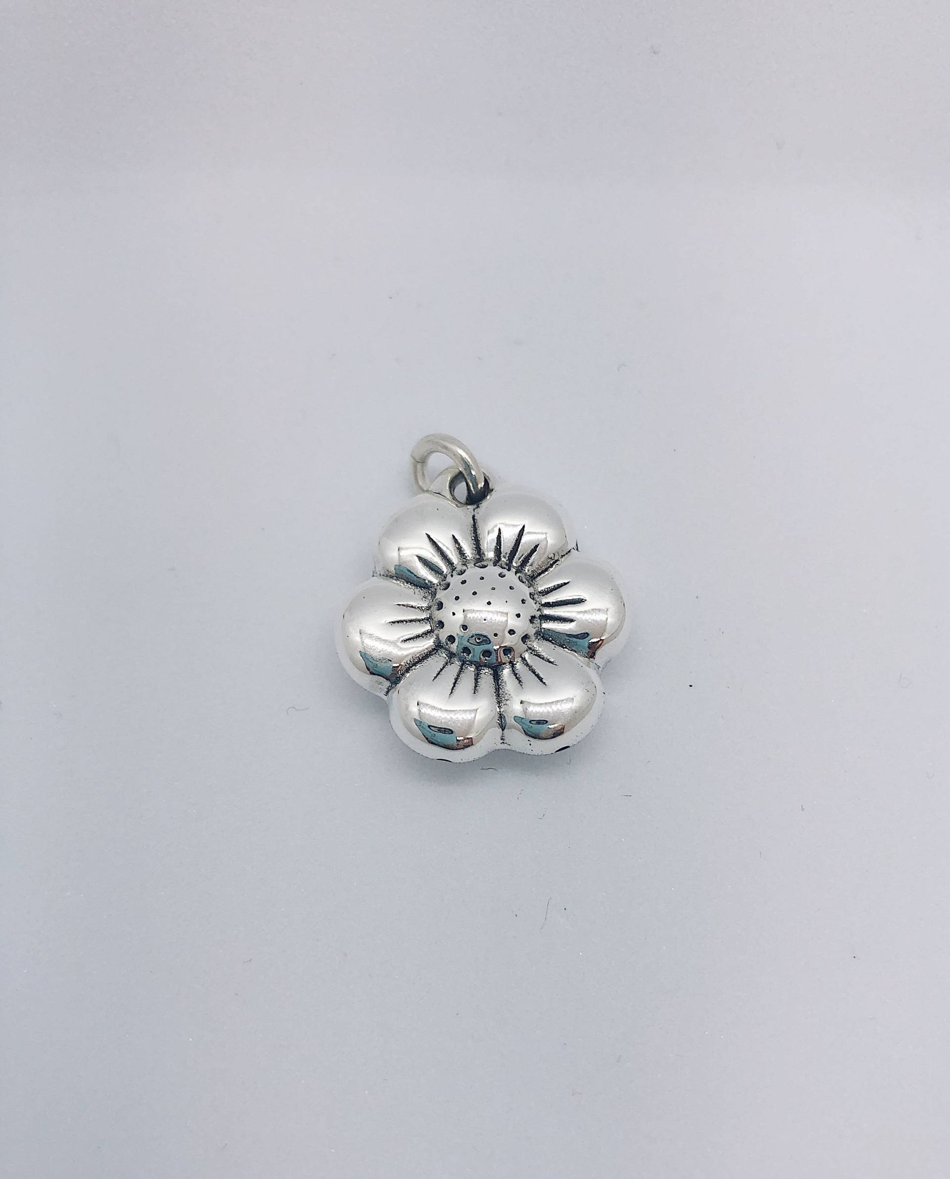 Sterling Silber Floral Pendant Style #11 von AlleghenyDiamondMine