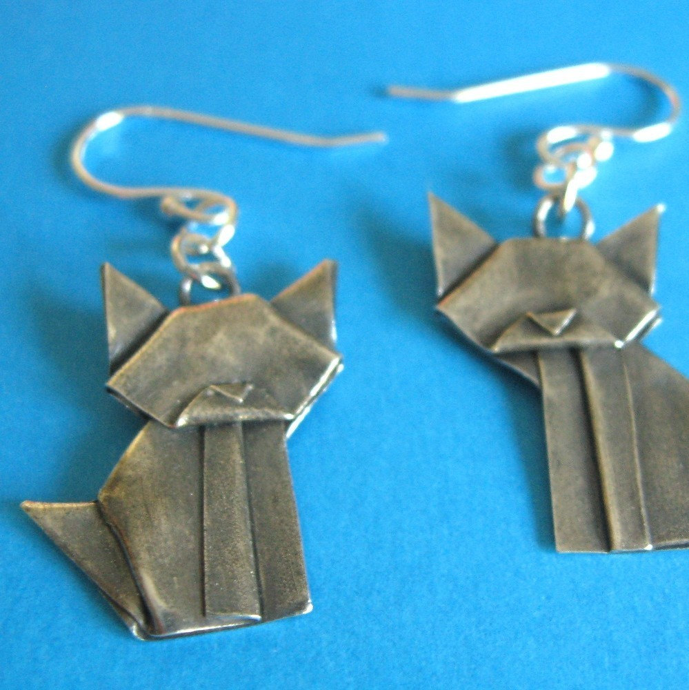 Silber Origami Katze Ohrringe Silber Origami Katze Ohrringe von AllegroArts