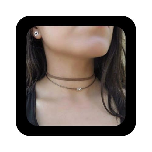 Allereya Boho Layered Wildleder Halskette Braun Samt Halsband Gothic Leder Halskette Silber Perlenkette Retro Halskette Schmuck für Frauen und Mädchen Geschenke (Braun) von Allereya