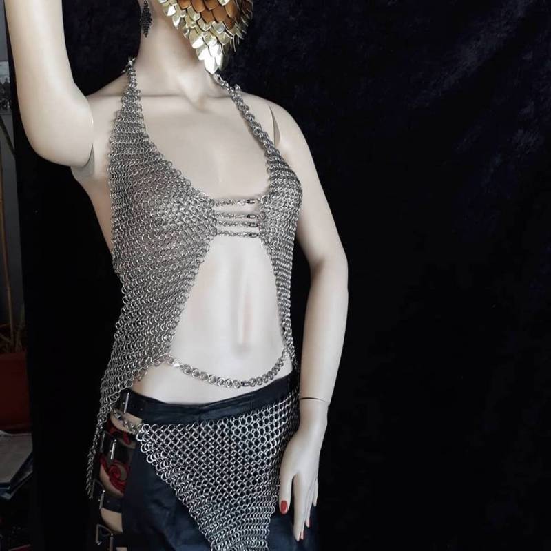 Von Hand Gearbeitetet Ketten Weste Mit Schürze, Ca 11 Mm Innen Mass Ringe, Alu Ringe Ohne Nickel, Passend Für Die Größen 34 Bis 38 von AllerleyKetten