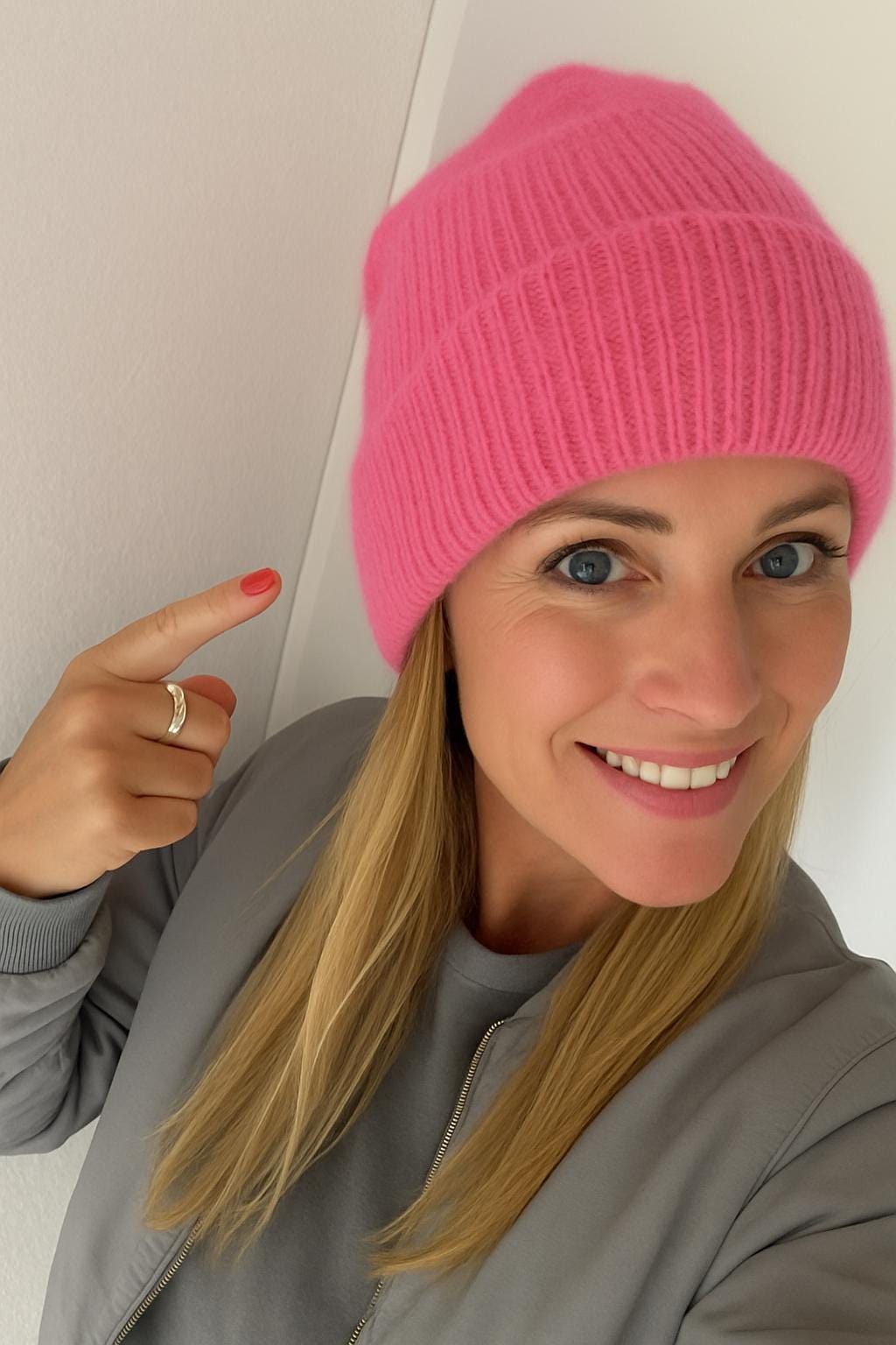 Mütze Mützen Trend Cool Fashion Lässig Kopfbedeckung Mode Hut Orange Pink Hellblau Grau Damenmütze Kopf Winter von AllesausliebeByInka