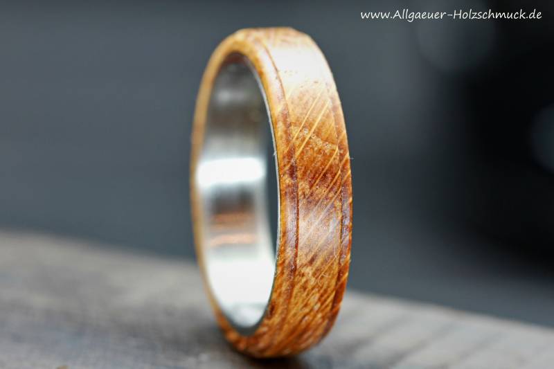 Ringe Ring Eichenholz Aus Holz Holzring Ehering Verlobungsring Freundschaftsring Handgefertigter Naturschmuck Hochzeitsringe Handmade von AllgaeuerHolzschmuck