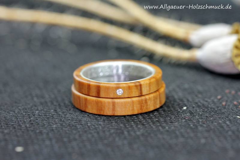 Ringe Ring Olivenholz Aus Holz Holzring Ehering Verlobungsring Freundschaftsring Handgefertigter Naturschmuck Hochzeitsringe Handmade von AllgaeuerHolzschmuck