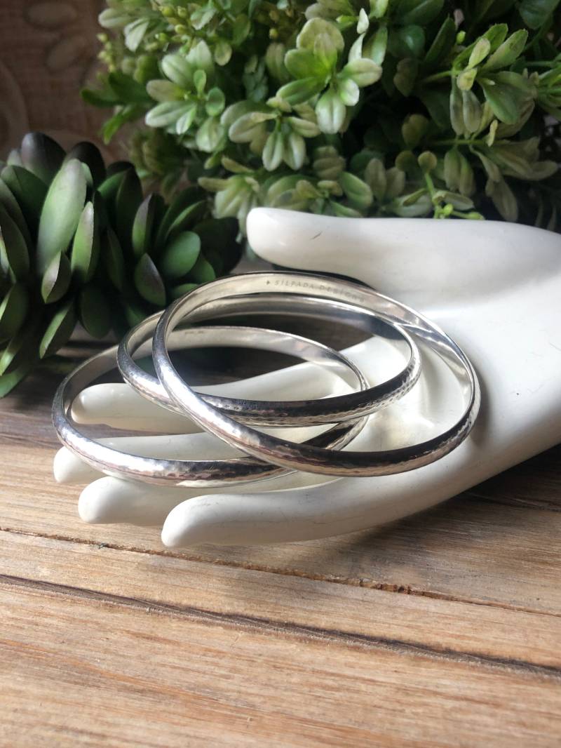 Silpada Jewelry - Retired ~ Sterling Silber Trio "Back To Basik' Armreif Armband Set von AllieMacSilverCo