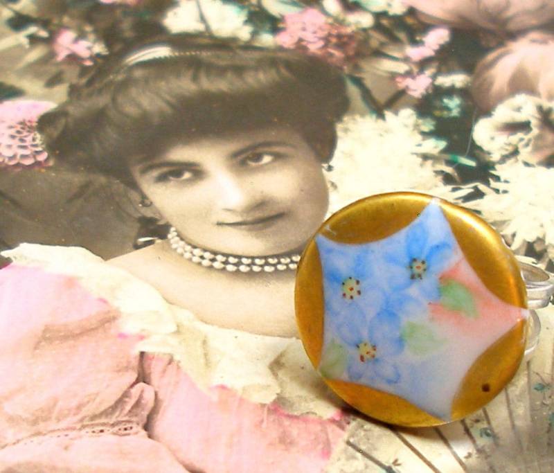 Antiker Knopfring, 1900 Edwardian Blumen Auf Verstellbarem Band Aus Sterlingsilber. Einzelstück. Verbündeteschmuck von AlliesAdornments