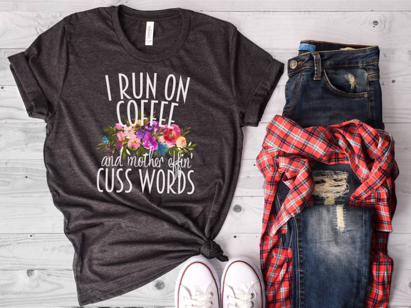 Cussing Mom, Coffee & Cuss Words, Mom Funny Shirt, Entrepreneur, T Bella Canvas - Artikel 6015 von AllinThePrint