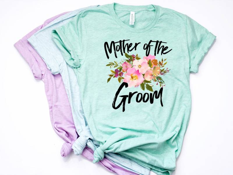 Mutter Des Bräutigams, Bräutigams Shirt, Geschenk, Hochzeit Party Shirts, Zukünftige Schwiegermutter Geschenk - Artikel 6129 Mutter Des Bräutigams, Bräutigams Shirt, Geschenk, Hochzeit Party Shirts, Zukünftige Schwiegermutter Geschenk - Artikel 6129 von AllinThePrint