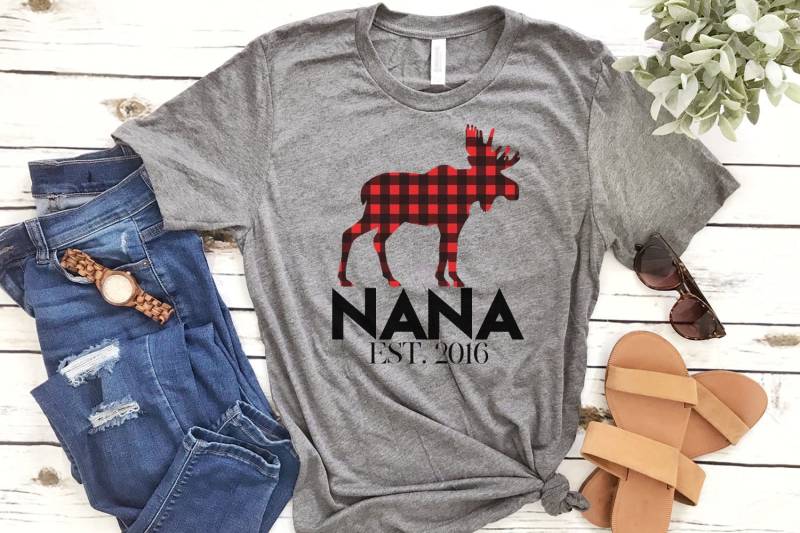 Nana T Shirt, To Be, Baby Reveal Schwangerschaft Reveal, Tshirt, Custom New Nana, Shirt -Item 6162 Nana T Shirt, To Be, Baby Reveal Schwangerschaft Reveal, Tshirt, Custom New Nana, Shirt -Item 6162 von AllinThePrint