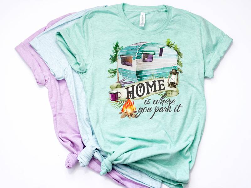 Ruhestand Shirt, Camping Rv Geschenk, Tshirt, T Home Is Where You Park It, Shirt - Artikel 7074 Ruhestand Shirt, Camping Rv Geschenk, Tshirt, T Home Is Where You Park It, Shirt - Artikel 7074 von AllinThePrint
