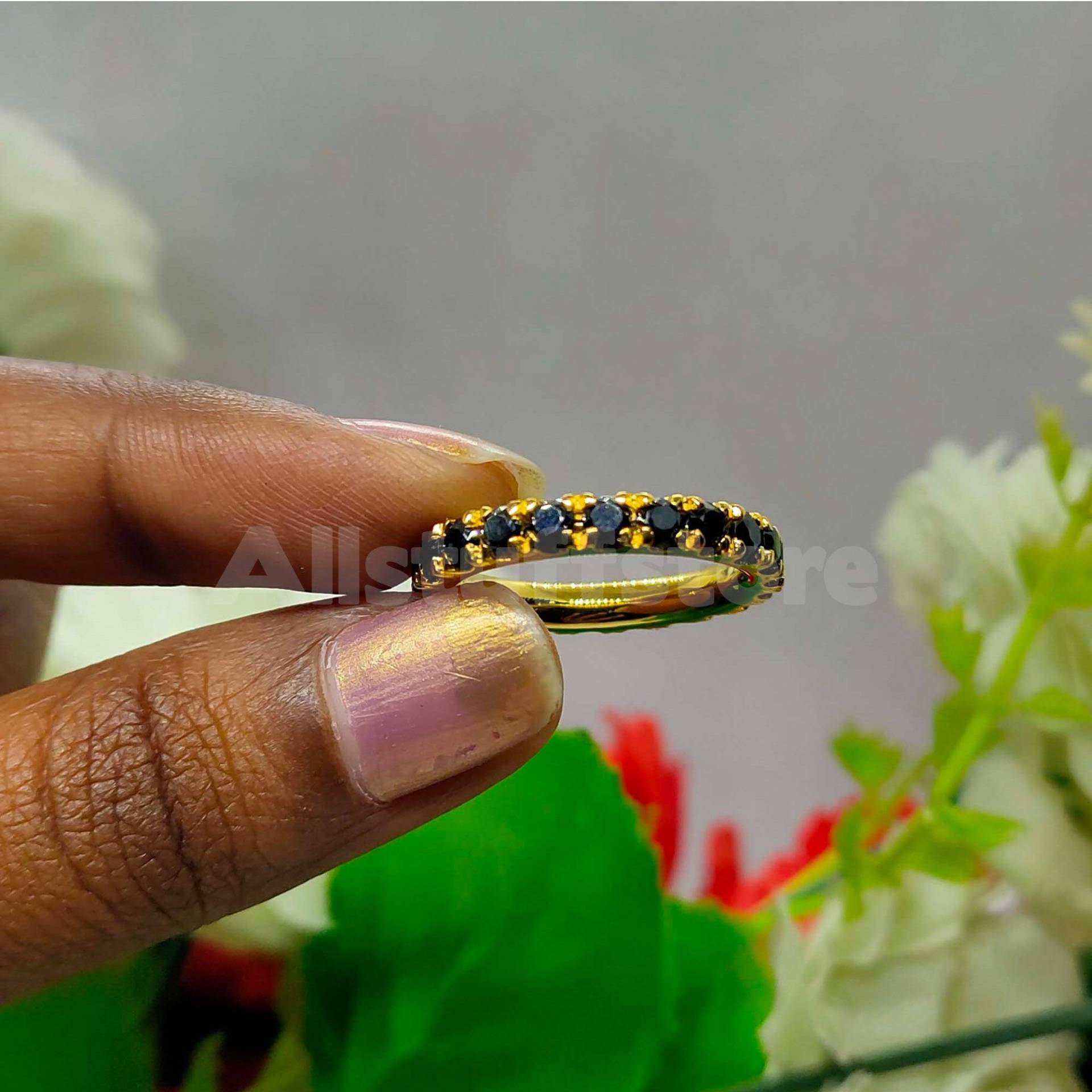 Gelbgold-Finish, Volle Ewigkeit Hochzeitsjubiläum Bandring, 925 Sterling Silber, Rundschliff Schwarzer Saphir, Versprechensring, Geschenk Für Sie Gelbgold-Finish, Volle Ewigkeit Hochzeitsjubiläum Bandring, 925 Sterling Silber, Rundschliff Schwarzer Saphir, Versprechensring, Geschenk Für Sie von Allstuffstore