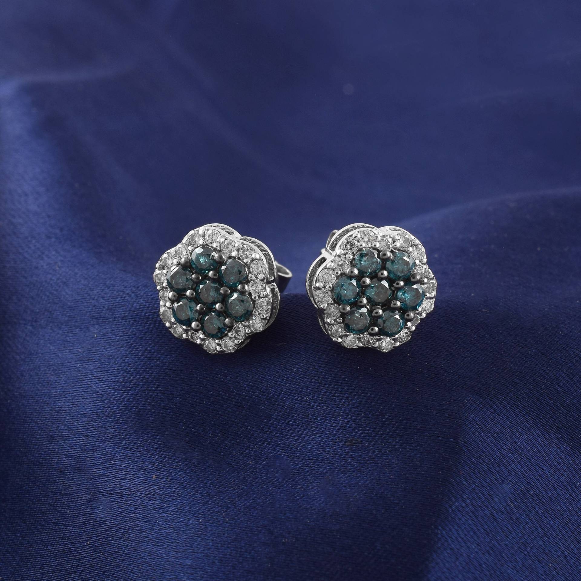 Natürliche Diamant Ohrstecker | 14K Weißgold Blau Hochzeit Ohrring Weißer Diamant-Zierliche Jubiläumsgeschenk Für Frau von Allurefinejewels