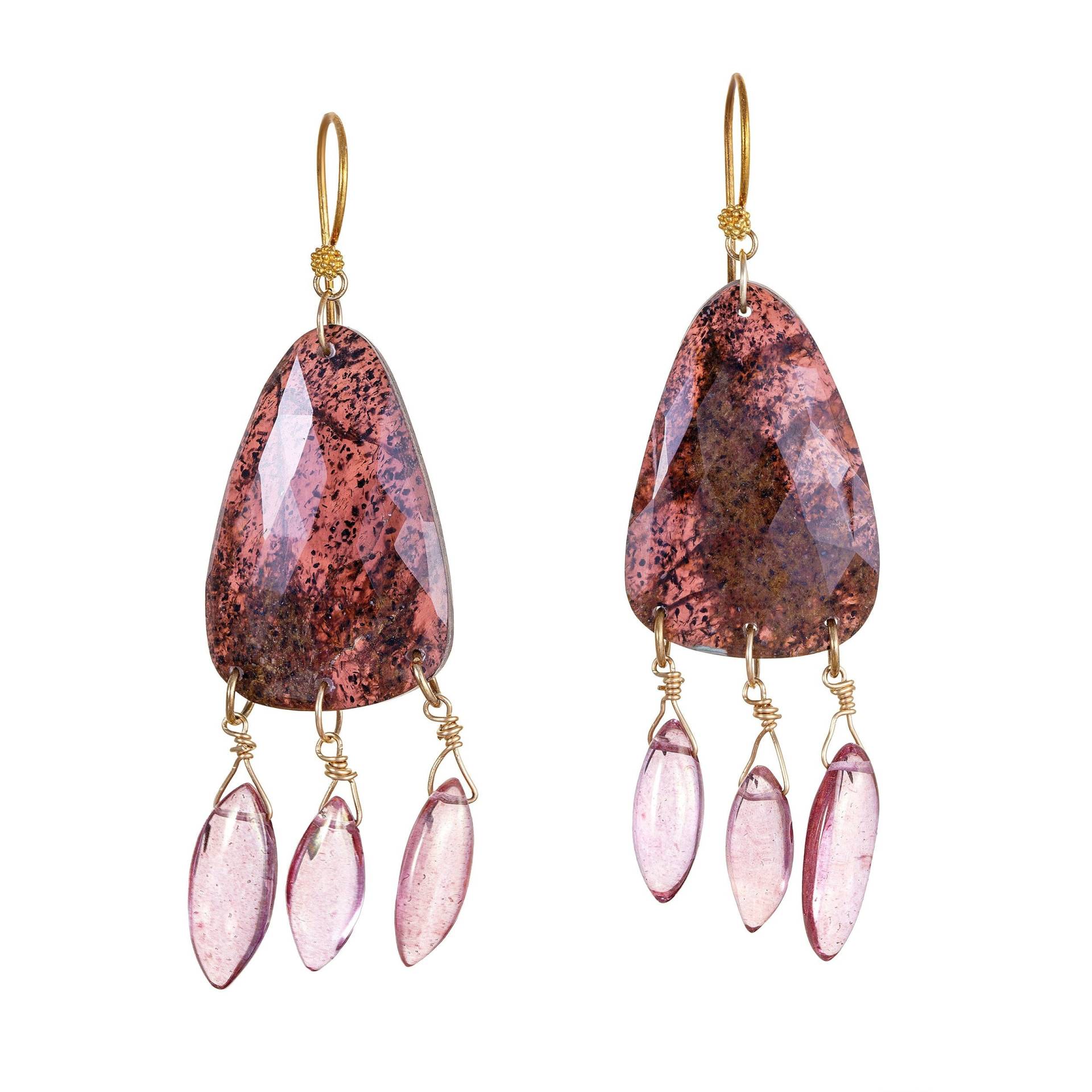 Moos Granat Und Pink Mystic Quartz Chandelier Ohrringe von AlluringPiecesByC