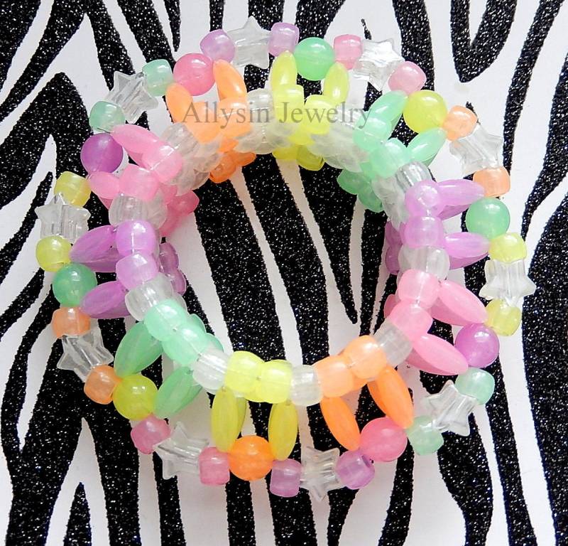 3D Glow Kandi Cuff Armband, Pastell Kandi, Star Cuff, Disc Style, Rainbow in The Dark, Rave Plur, Edm Accessories von Allysin
