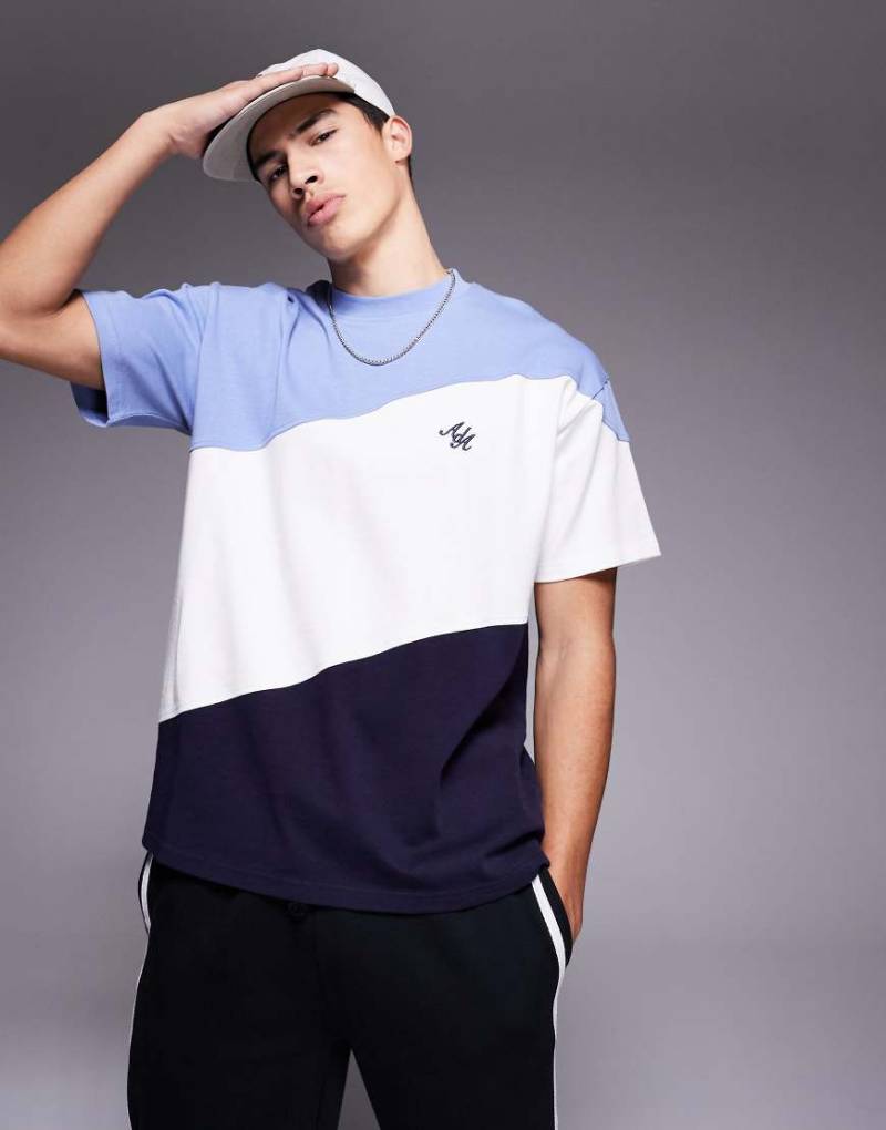 Alma De Ace - T-Shirt in Blau mit Blockfarben-Details, 240 g/m² von Alma De Ace