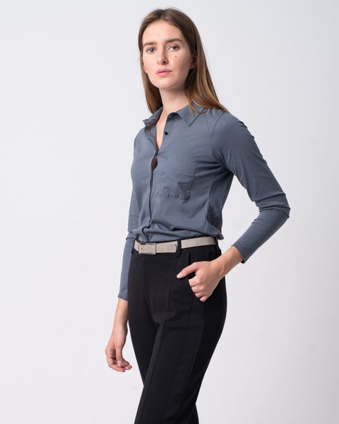 Alma & Lovis Bluse im Polodesign aus Bio-Baumwolle | Jersey Blouse von Alma & Lovis