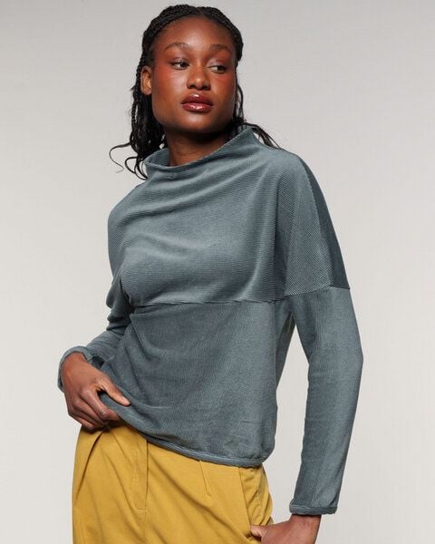 Alma & Lovis Edel-Feincord Pullover mit Turtleneck aus Bio-Baumwolle | Corduroy Sweater von Alma & Lovis