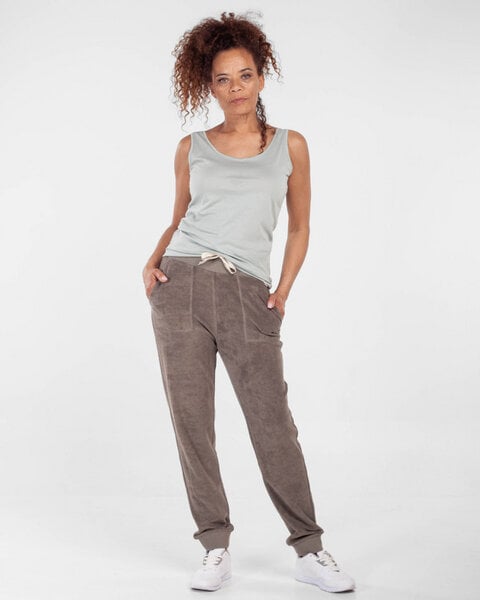 Alma & Lovis Frottier Jog-Pants aus Bio-Baumwolle | Velour Jog-Pants von Alma & Lovis