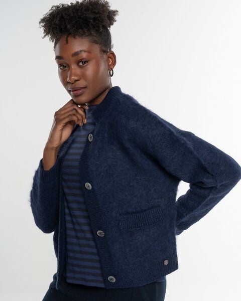 Alma & Lovis Kuschelige Wohlfühljacke aus gebrushtem Alpakastrick | Brushed Jacket von Alma & Lovis