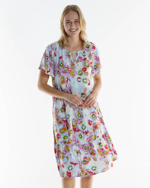 Alma & Lovis Maxi Kleid mit Blütenprint auf EcoVero | Flower Dress von Alma & Lovis