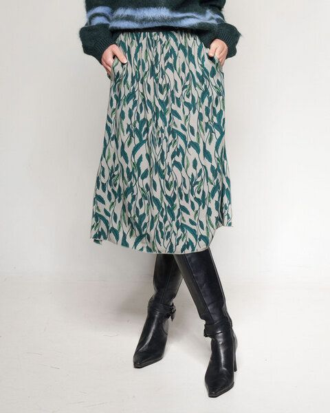 Alma & Lovis Modischer Print-Rock aus fließendem EcoVero | Leaf Skirt von Alma & Lovis