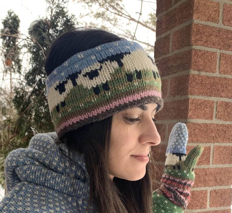 Handgestrickte Lammwolle Stirnband Fleece Gefüttert Schäfchen, Ohrenwärmer, Fair Trade von AlmaKnitwearCanada
