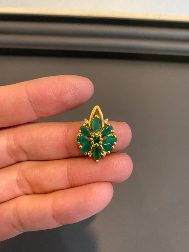 Smaragd Pandant Mit Diamanten von AlmaasdesignThailand