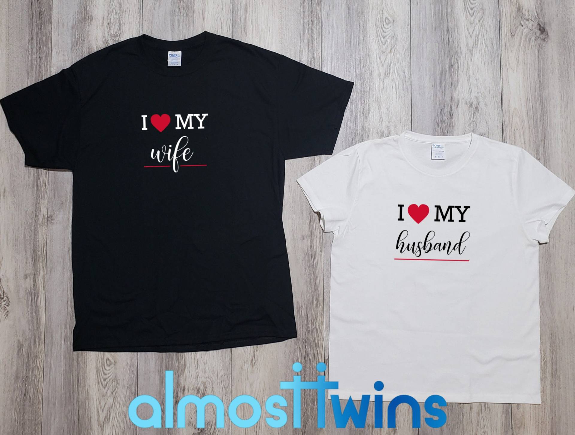 I Love My Husband/Love My Wife Passende T-Shirts Für Paare, Bester Geburtstag, Jahrestag Und Valentinstagsgeschenk Ehemann Ehefrau I Love My Husband/Love My Wife Passende T-Shirts Für Paare, Bester Geburtstag, Jahrestag Und Valentinstagsgeschenk Ehemann Ehefrau von AlmostTwinsClothing