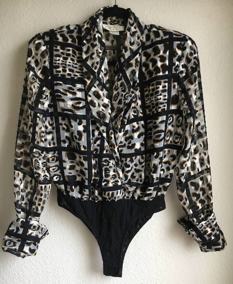 Cache 90Er Sm Schwarz Gold Metallic Weiß Burnout Schimmer Schal Drapierte Spitze Body Top von AlohaGypsyVintage