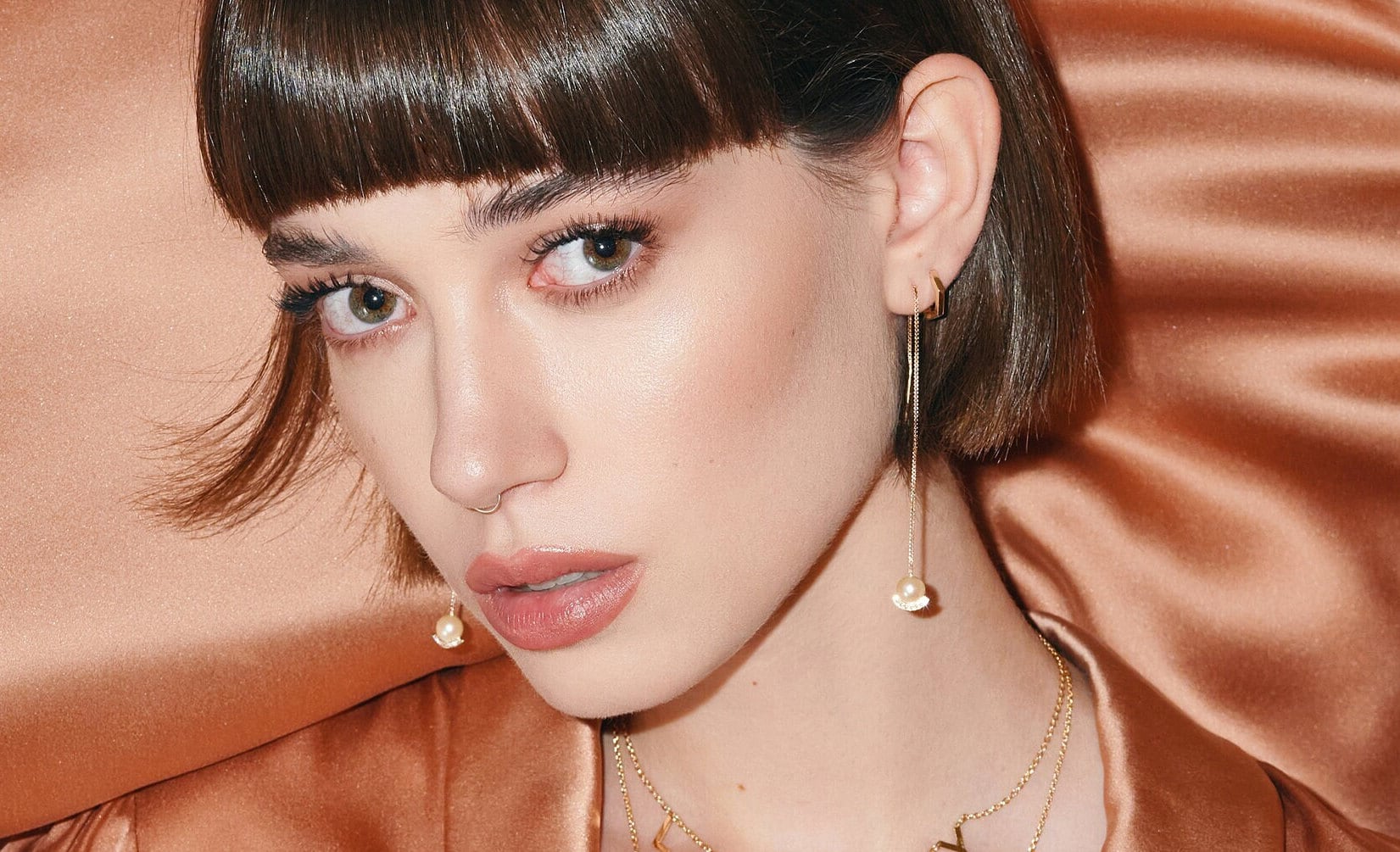 Diamant Und Perle Ohrringe von AlonDesignStudio