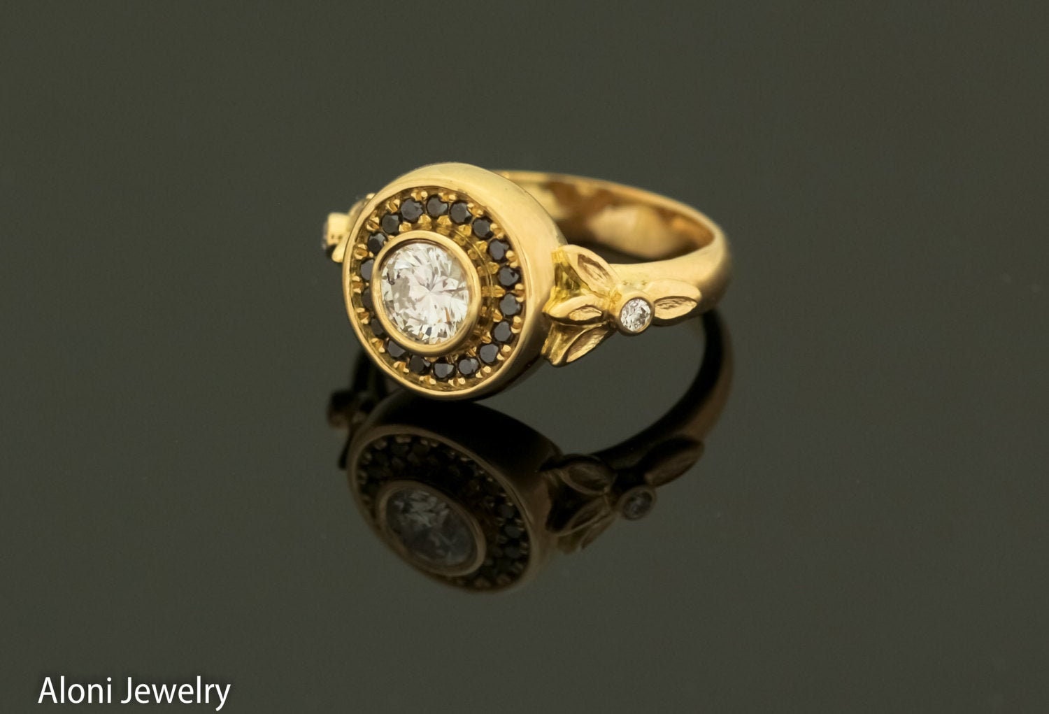 Handgemachter Kreis Ring Zarter Diamant Verlobungsring Diamantringdünner von AloniJewelry