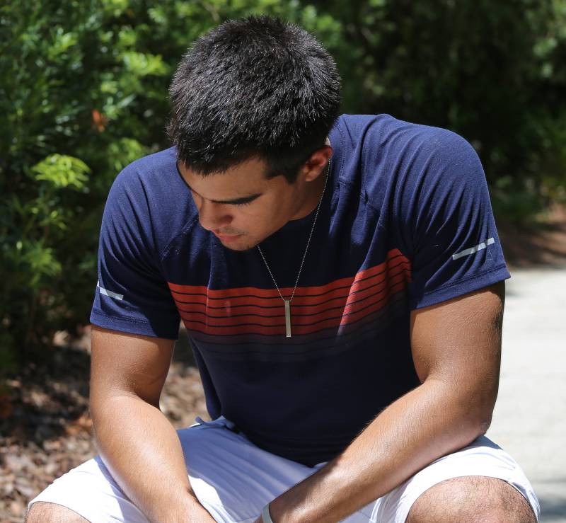 Personalisierte Bar Halskette Für Männer - Lange 3D Vertikale Graviert Auf Allen Vier Seiten Personalisierter Name Und Initialen Herren von Aloralinks