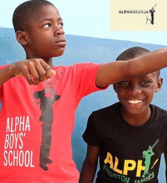 Abs2 T-Shirt Für Kinder in Rot Und Akj2 Schwarz Abs2 T-Shirt Für Kinder in Rot Und Akj2 Schwarz von AlphaBoysSchool