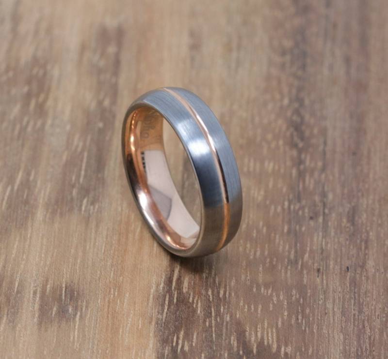 Gebürsteter Silber Wolfram Ehering Mit Rosegold Inlay | Kostenlose Gravur von AlphaTungsten