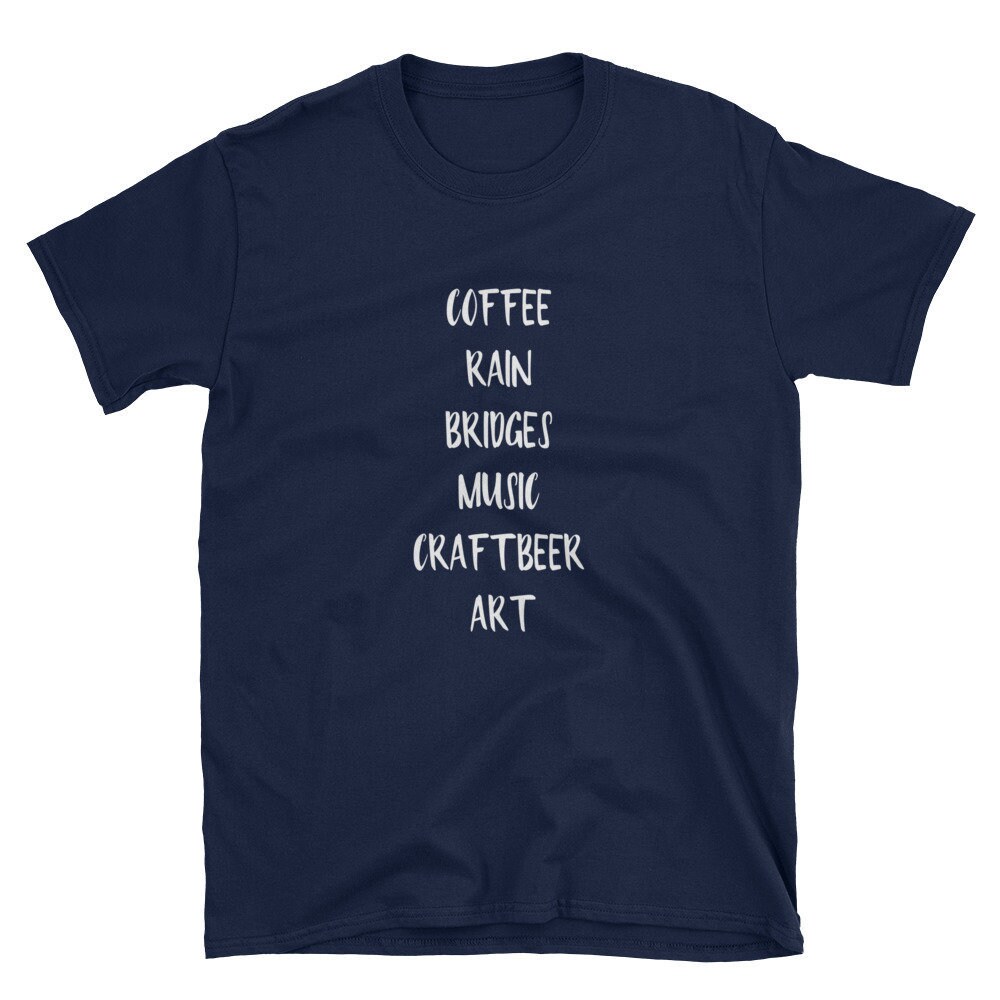 Tshirt - Minimalistisch Portland Worte Kurzarm-Unisex T-Shirt Tshirt - Minimalistisch Portland Worte Kurzarm-Unisex T-Shirt von AlphaWallets