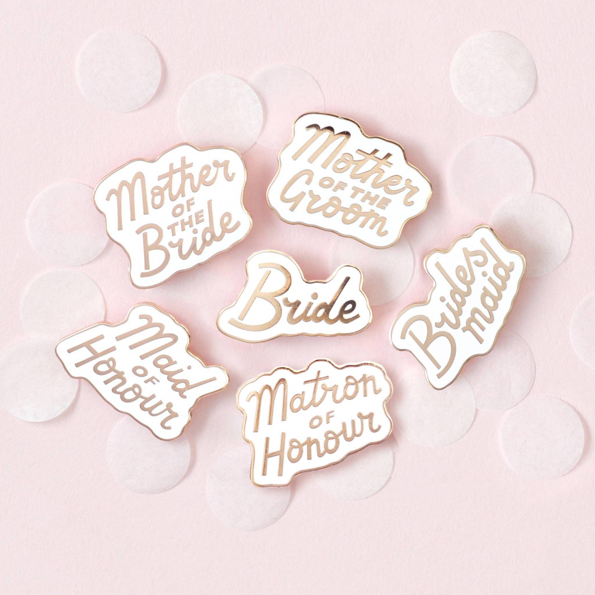 Hochzeit Emaille Pin - Wählen Sie Eine Anstecknadel Hen Party Badge Bachelorette Brautjungfer Geschenk Brautgeschenk Hochzeit Emaille Pin - Wählen Sie Eine Anstecknadel Hen Party Badge Bachelorette Brautjungfer Geschenk Brautgeschenk von AlphabetBags