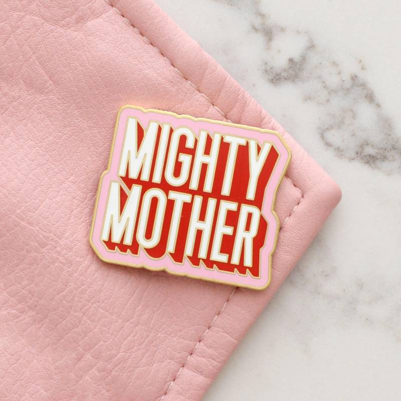 Mächtiger Mutter Emaille Pin - Mama Pins Für Mütter Hard Set Flair Brosche Anstecknadel Anstecker von AlphabetBags