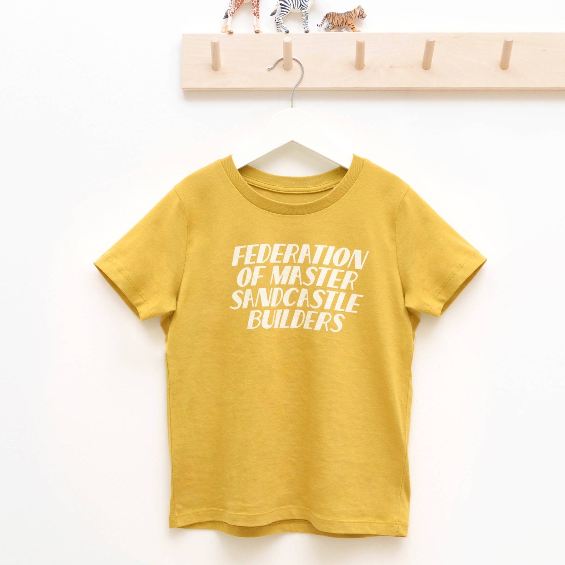 Master Sandburg Baumeister - Gelb Strand Shirt Lustiges Slogan T Urlaub T-Shirt Mädchen Jungen Sommer Kinder von AlphabetBags