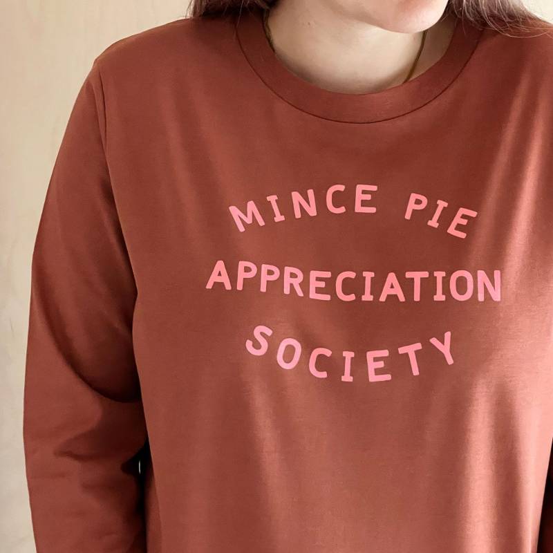 Mince Pie Appreciation Society T-Shirt - Frauen Fit Slogan Weihnachts Langarm Damen Weihnachtsgeschenk von AlphabetBags