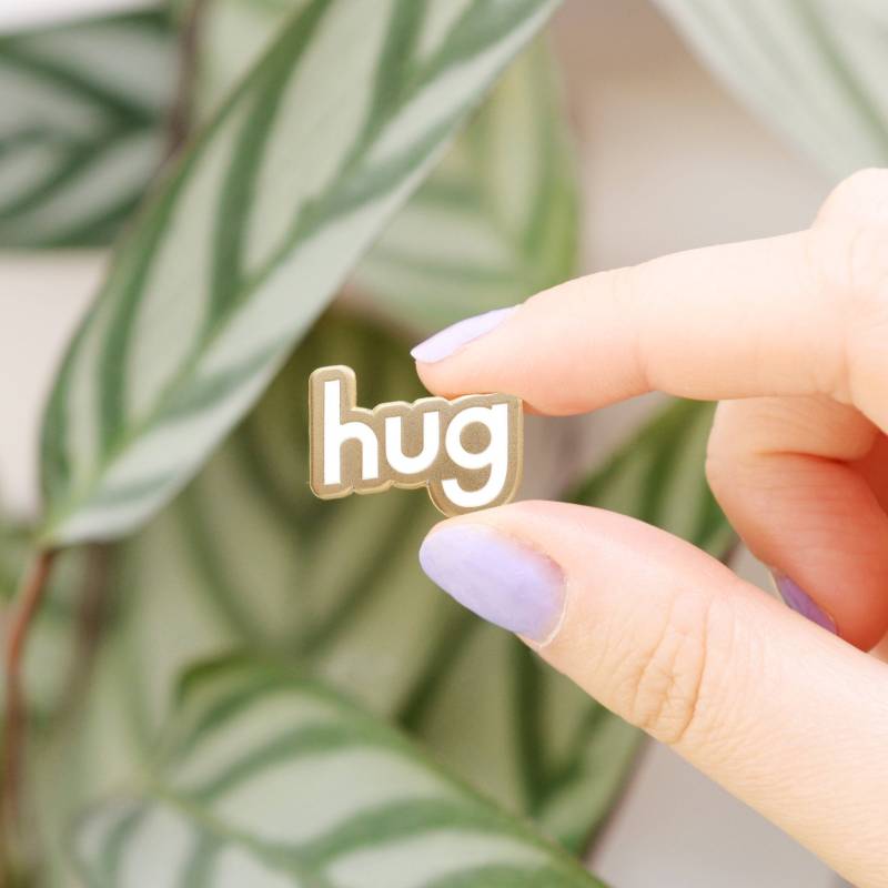 Senden Einer Umarmung Pin - Hug Emaille Geschenk Für Freund Isolation Pins Pocket Muttertagsgeschenk Senden Einer Umarmung Pin - Hug Emaille Geschenk Für Freund Isolation Pins Pocket Muttertagsgeschenk von AlphabetBags