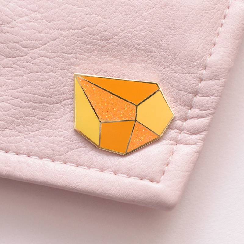 Topas-Geburtsstein-Pin - November-Geburtstag Edelstein-Pin Hart-Emaille-Pin Emaille-Pin-Set Pins Geburtstagsgeschenk Pin-Abzeichen von AlphabetBags