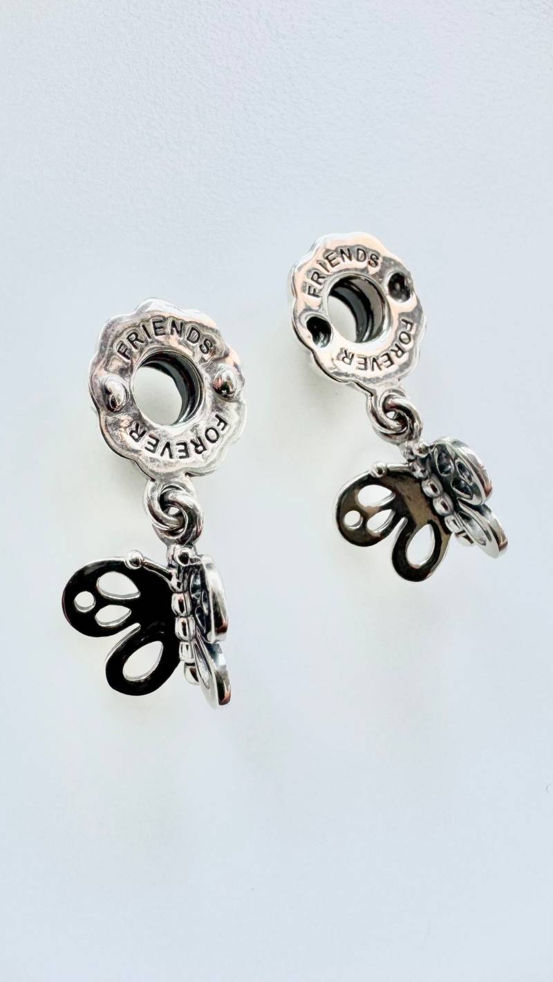 Authentisch Pandora Charm Genuine Pandora Sterling Silver Friends Forever Butterfly Dangle 790531 Bead Silber 925 Ale New von Altarshopp