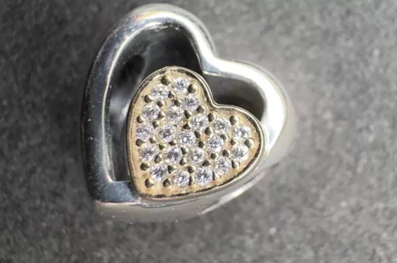 Original Pandora Charm Für Immer Vereint Herz Mit 14K Gold 791806Cz Silber 925 Neu Original Pandora Charm Für Immer Vereint Herz Mit 14K Gold 791806Cz Silber 925 Neu von Altarshopp