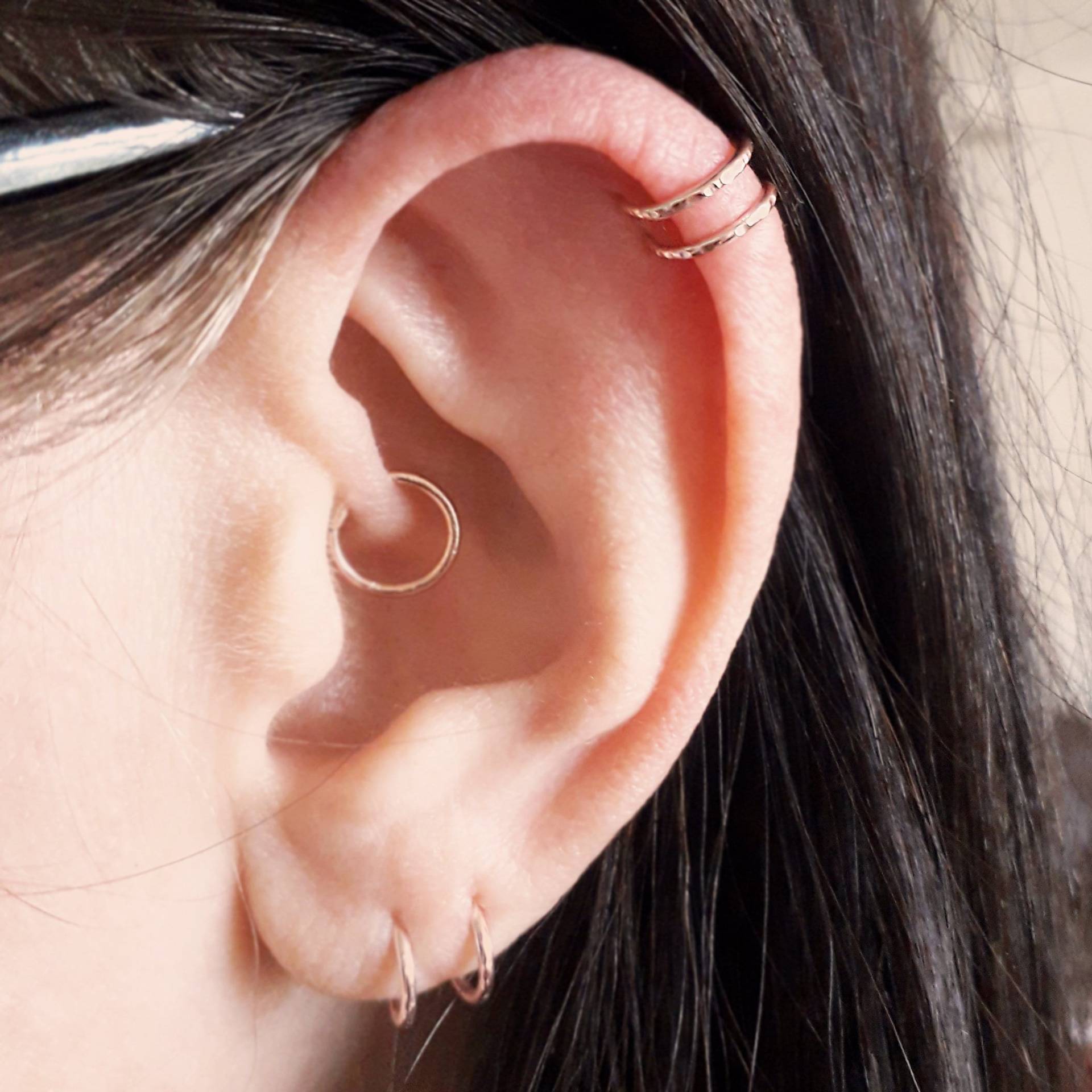 Gehämmert Rosegold Filled Helix Creolen, Fake Ring, Zwei Ring Helix, Ohr Manschette, Sterling Silber Kein Piercing von AlteredElegance