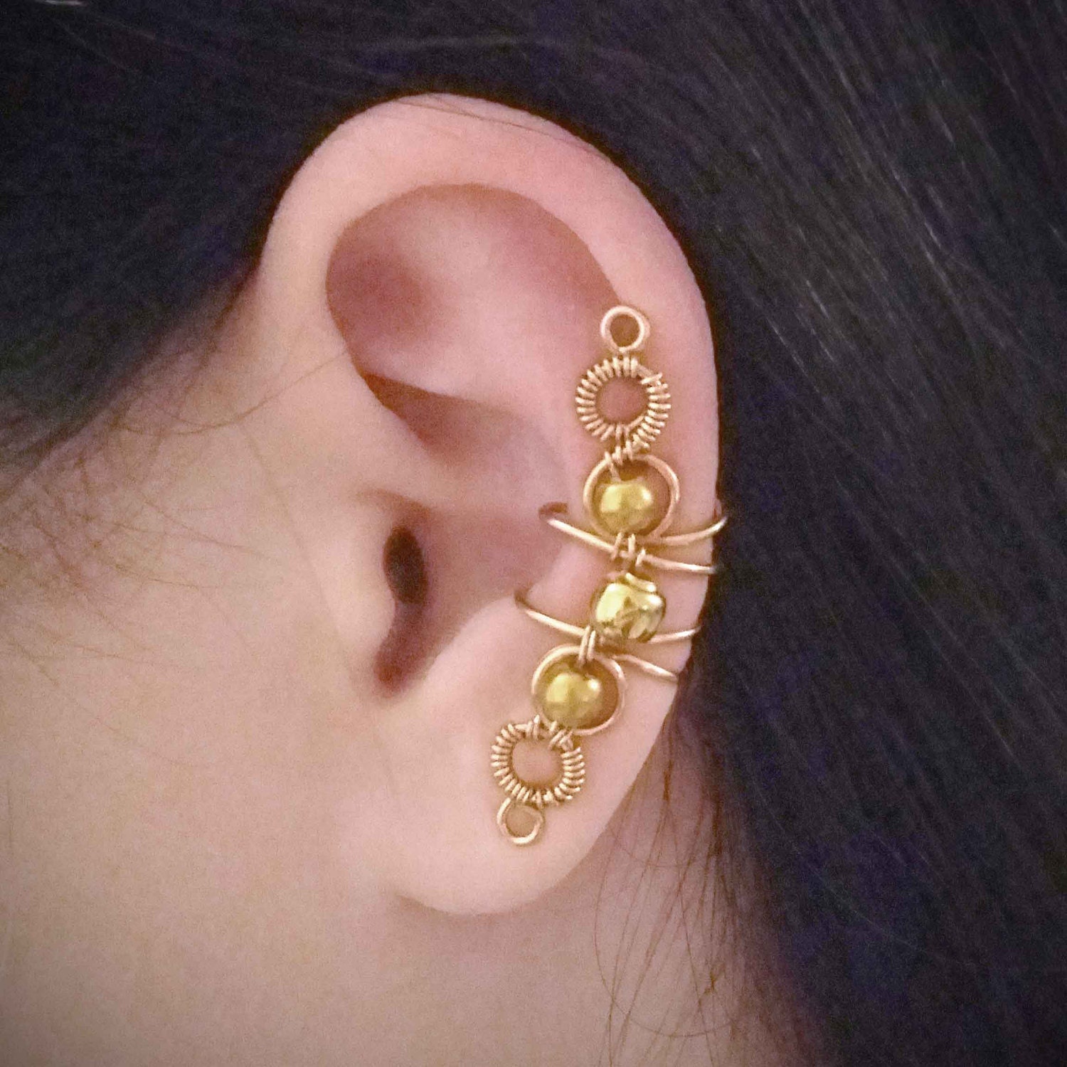 Gold Ohr Cuff/24K Vergoldet Wickel/Gold Kletterer/Kein Piercing/Draht Cuff/ Brautjungfern By Altered Elegance von AlteredElegance