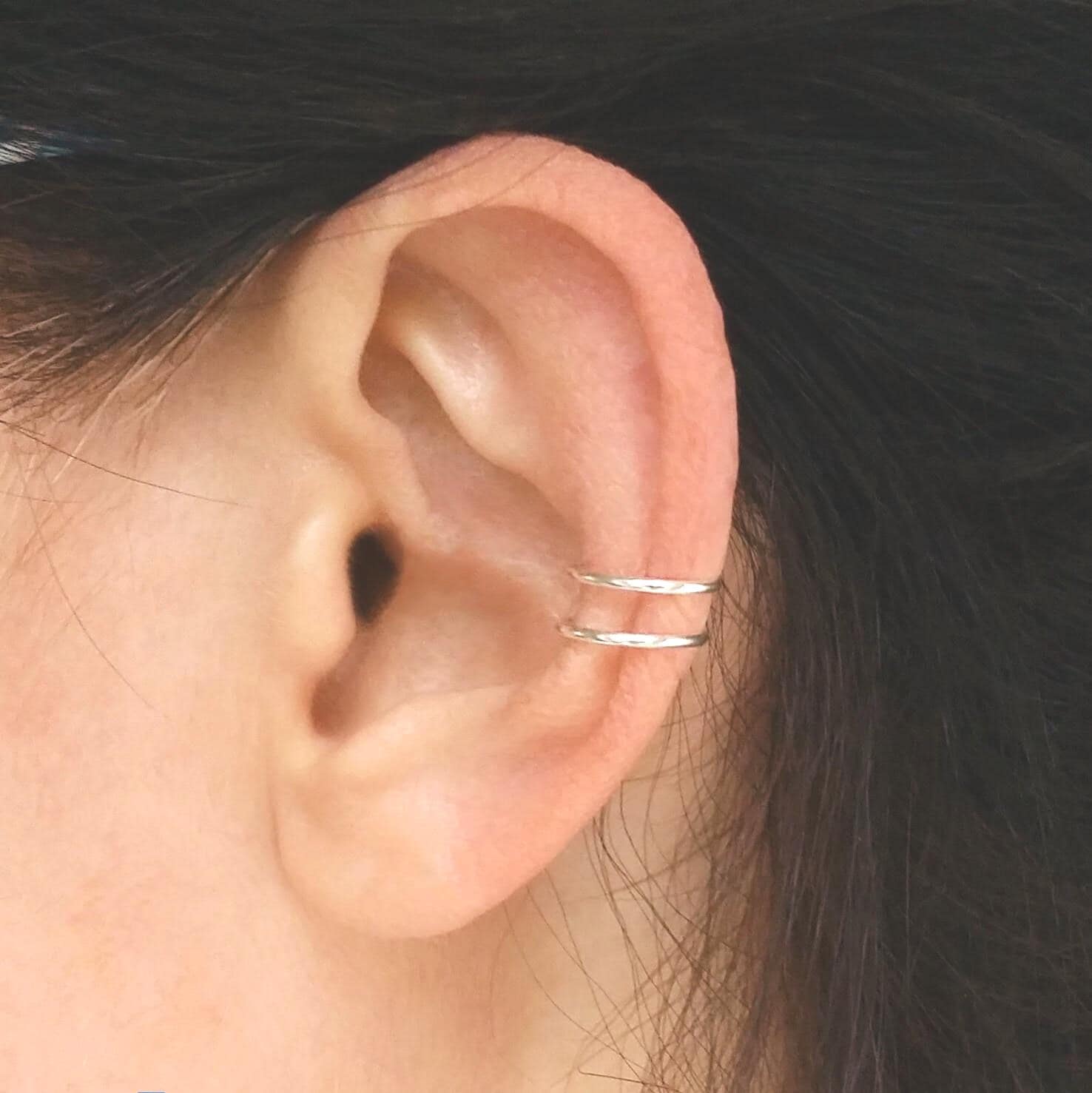 Minimal Silber Ohrmanschette, Gold Ohr Wickeln, Handgemachte Zwei Ringe Faux-Piercing von AlteredElegance