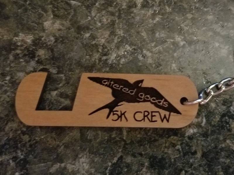 Benutzerdefinierte Telefon Stand Schlüsselanhänger von AlteredGoodsStore