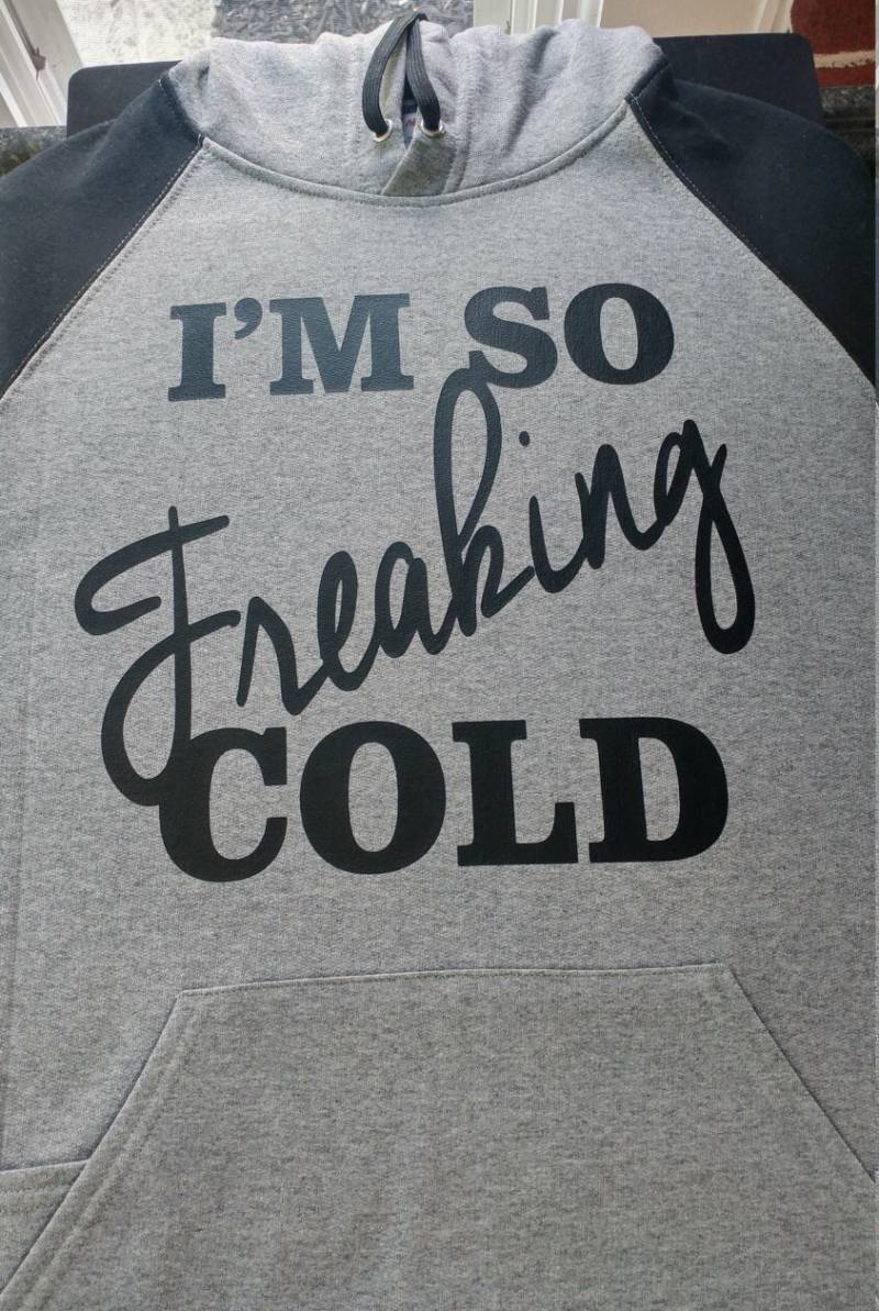 Im So Freaking Kalten Hoodie von AlteredGoodsStore