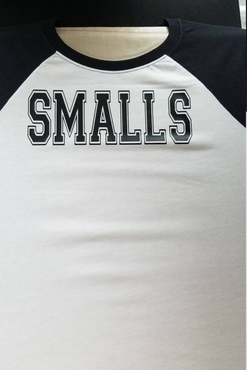 Smalls Raglan von AlteredGoodsStore