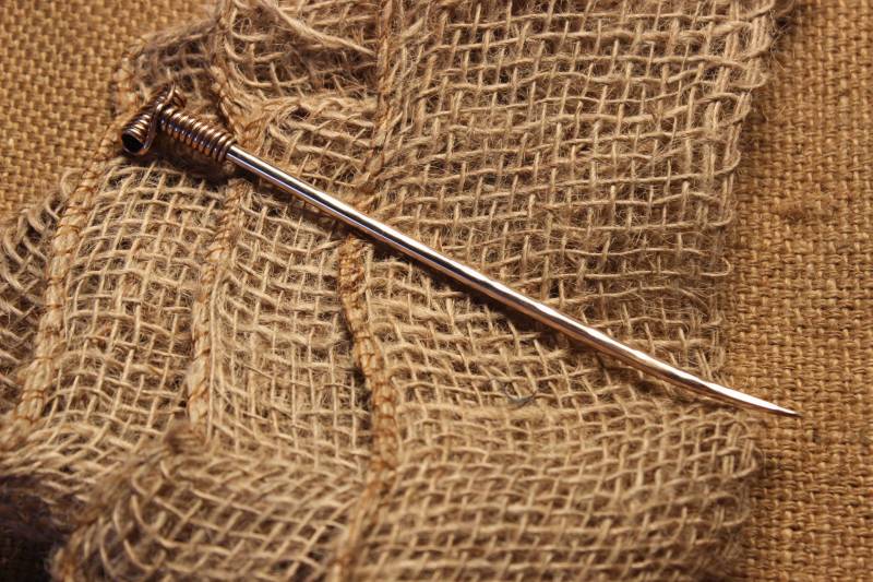 Aunjetitzer Aunjetitz Schleifennadel Gewandnadel Frühbronzezeit Bronzezeit Haarnadel Schleifenkopfnadeln Aus Bronze. 2300 - 1500 V.chr. 1 Aunjetitzer Aunjetitz Schleifennadel Gewandnadel Frühbronzezeit Bronzezeit Haarnadel Schleifenkopfnadeln Aus Bronze. 2300 - 1500 V.chr. 1 von Altmarkbronze